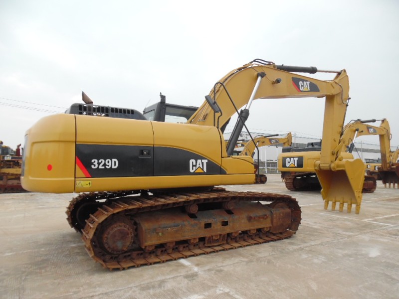 CAT329D