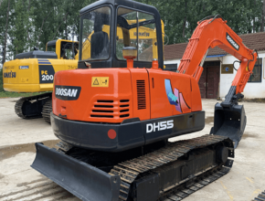 Used Doosan DH55 Excavator